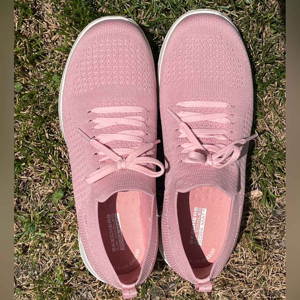 Skechers Go Walk Joy Slip On Sneaker